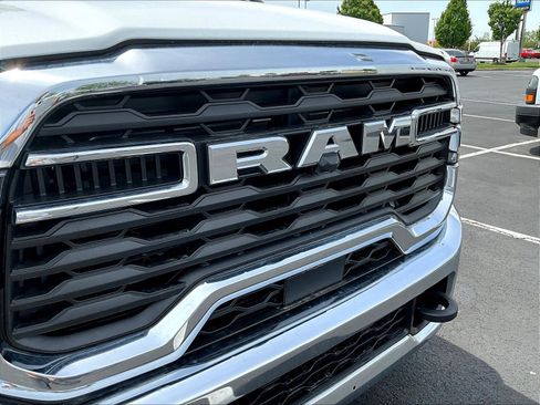New 2026 RAM 5500 Tradesman w/ Chrome Appearance Group AWD/4WD image 22