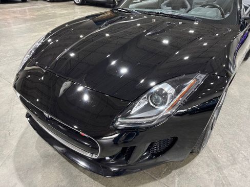 Used 2014 Jaguar F-TYPE S image 29