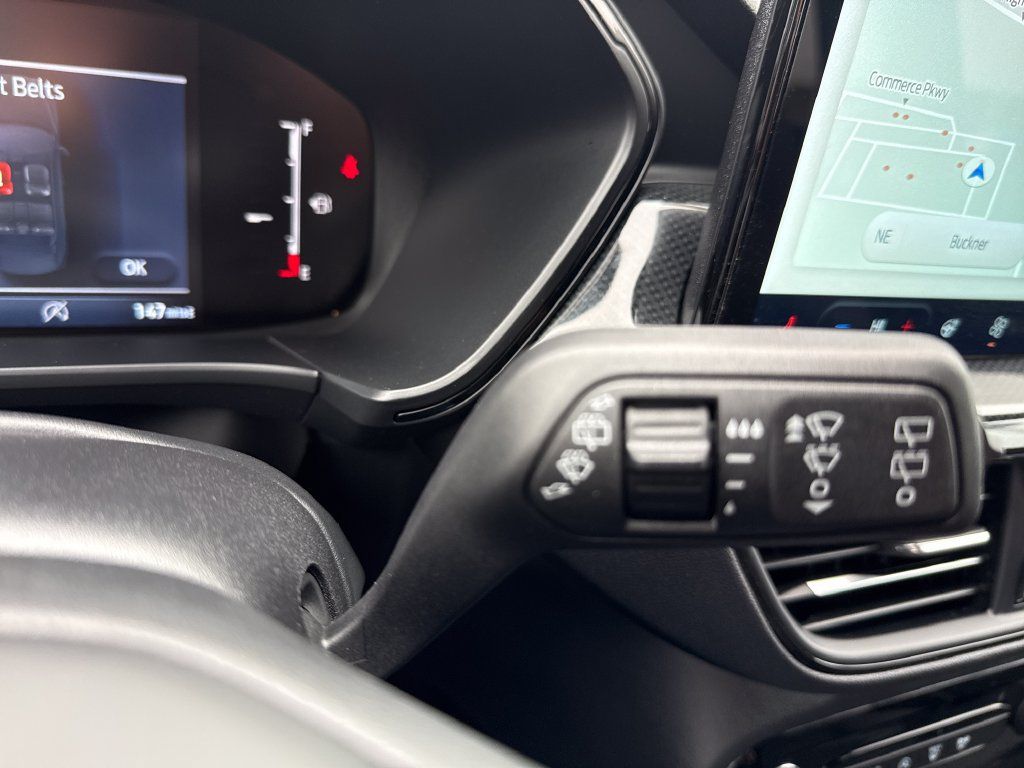 Used 2026 Ford Escape ST-Line Select w/ Equipment Group 401A AWD/4WD image 19