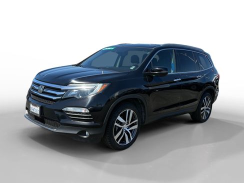 Used 2018 Honda Pilot Elite image 1