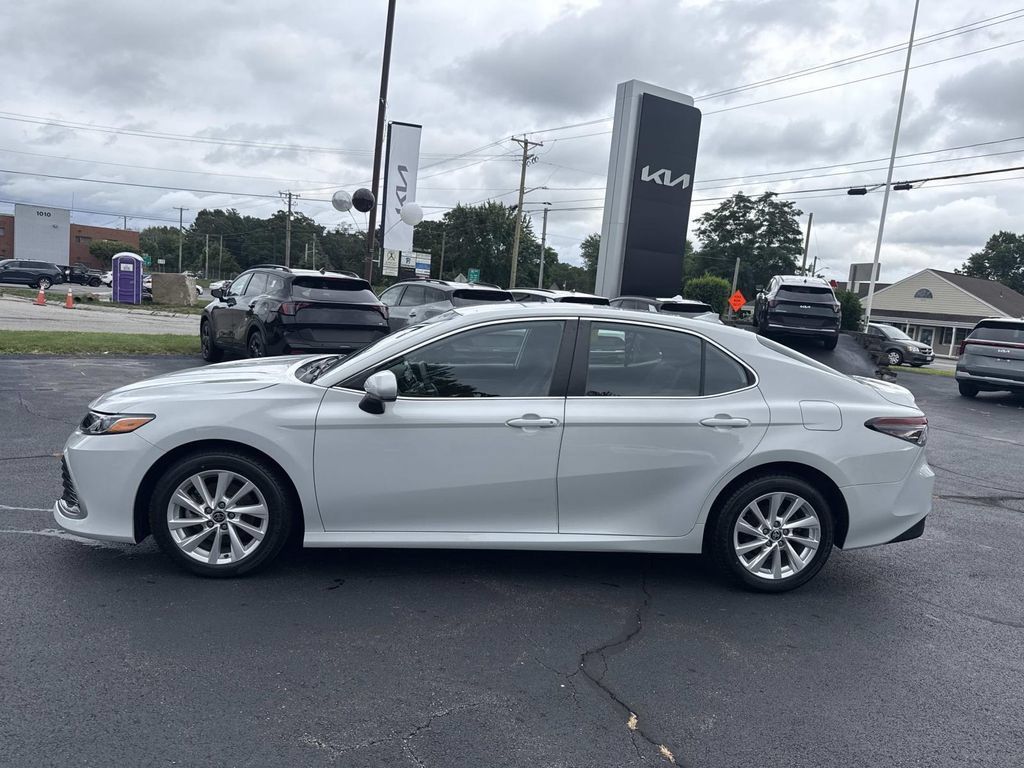 Used 2023 Toyota Camry LE AWD/4WD image 2