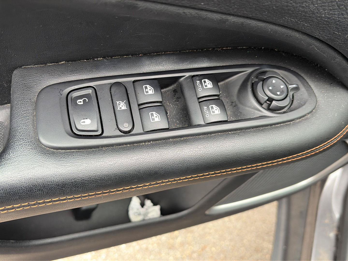 Used 2021 Jeep Compass Limited AWD/4WD image 7