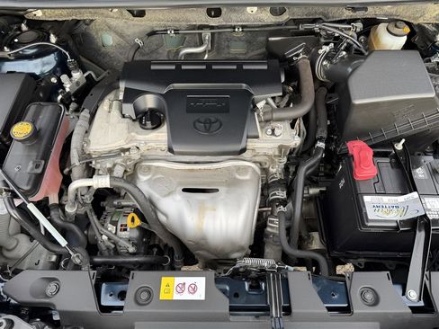 Used 2017 Toyota RAV4 LE w/ All Weather Liner Package image 28