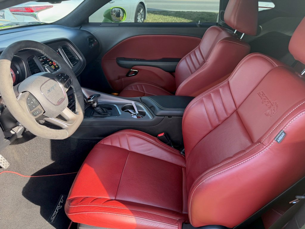 Used 2023 Dodge Challenger SRT Hellcat RWD image 9