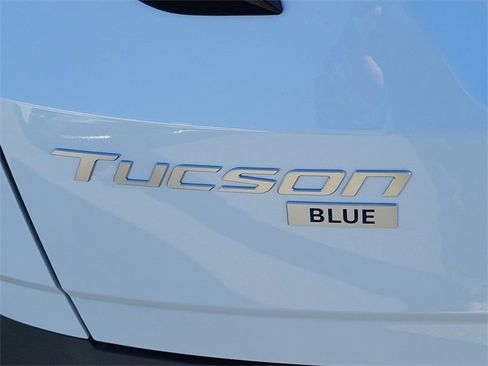 New 2026 Hyundai Tucson Blue SE image 24