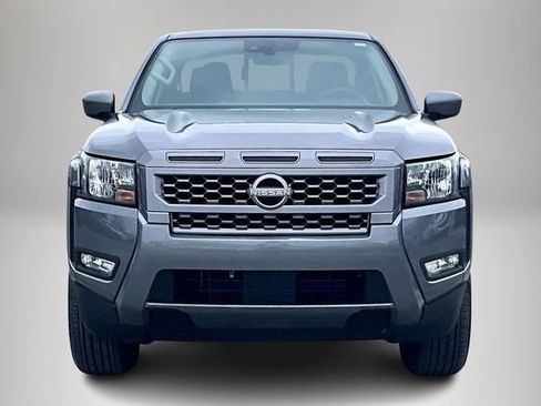 Certified 2025 Nissan Frontier SV w/ SV Convenience Package image 3