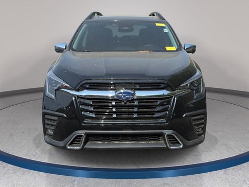 Used 2023 Subaru Ascent Touring AWD/4WD image 4