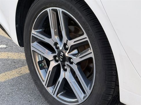 Used 2019 Kia Forte S image 10