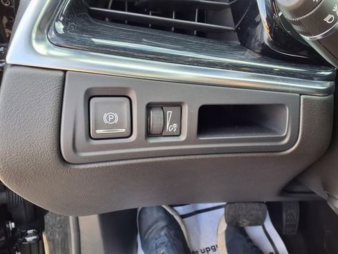 Used 2025 Cadillac XT5 Premium Luxury AWD/4WD image 69