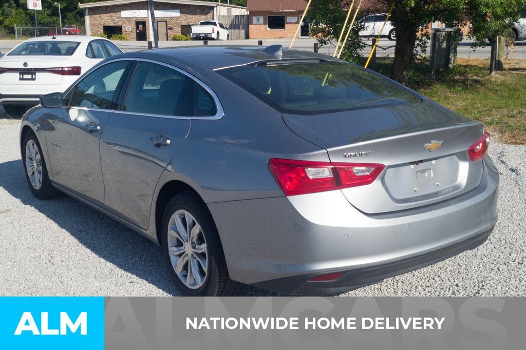 Used 2024 Chevrolet Malibu LT FWD image 4