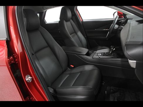 Used 2023 MAZDA CX-30 AWD 2.5 S w/ Select Package image 14