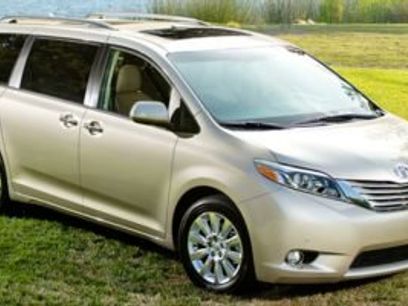 Used 2017 Toyota Sienna XLE