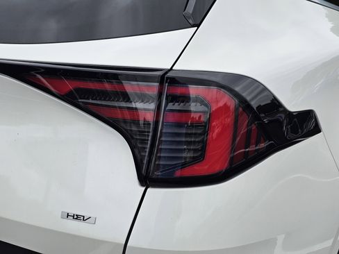 New 2026 Kia Sportage EX AWD/4WD image 9