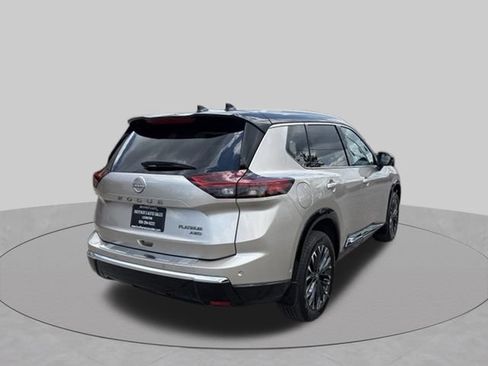 Used 2025 Nissan Rogue Platinum w/ Tech Package AWD/4WD image 7