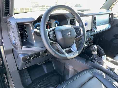 New 2025 Ford Bronco Big Bend w/ Black Diamond Package image 24