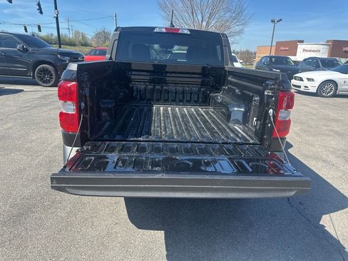 Used 2025 Ford Maverick XL image 10