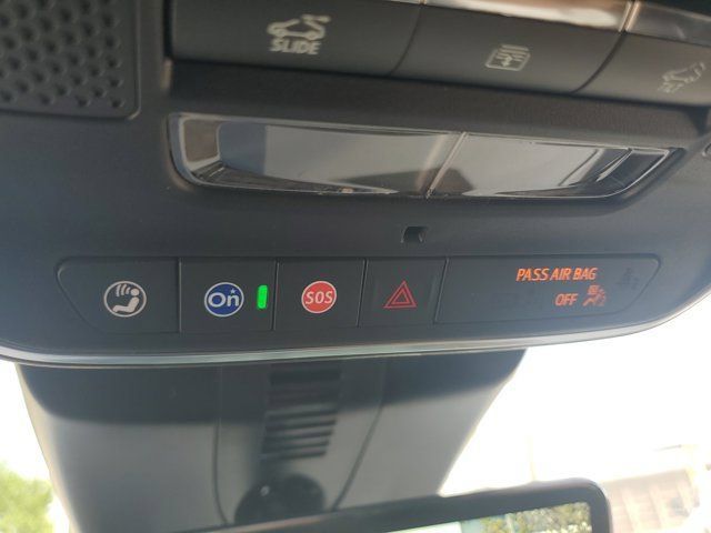 New 2026 Chevrolet Traverse High Country w/ LPO, Floor Liner Package FWD image 30