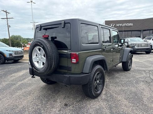 Used 2015 Jeep Wrangler Unlimited Sport w/ Quick Order Package 24S AWD/4WD image 7