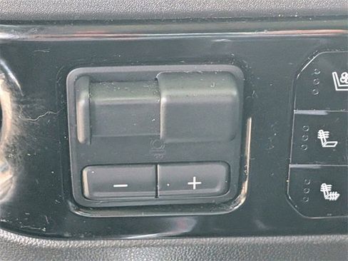 Used 2022 GMC Sierra 1500 SLT w/ SLT Premium Plus Package image 24