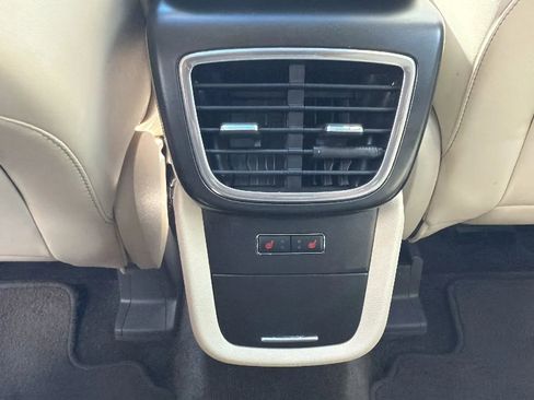 Used 2016 Lincoln MKX Reserve w/ Climate Package image 29