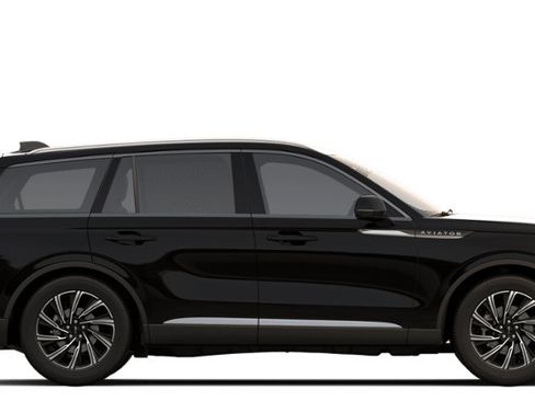 Used 2026 Lincoln Aviator AWD image 27