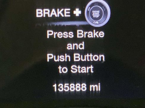 Used 2017 Jeep Grand Cherokee Overland image 18