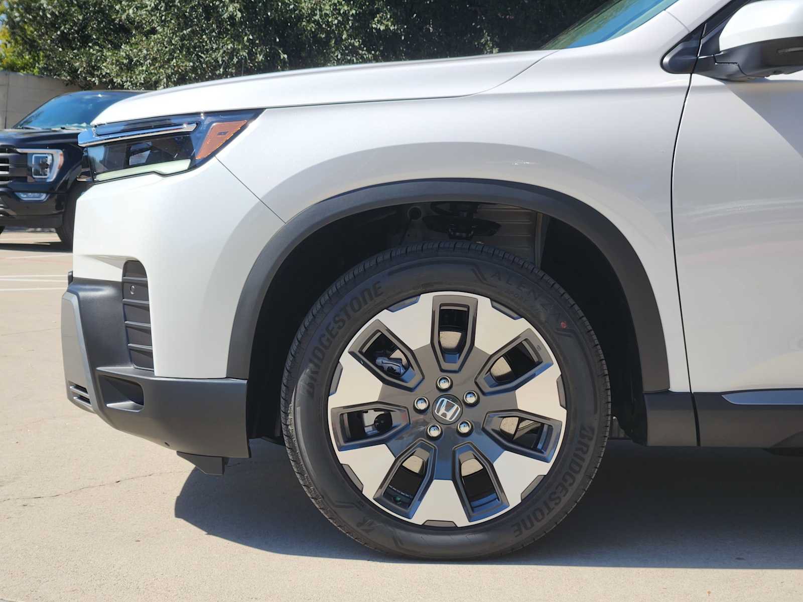 New 2026 Honda Pilot Elite image 6