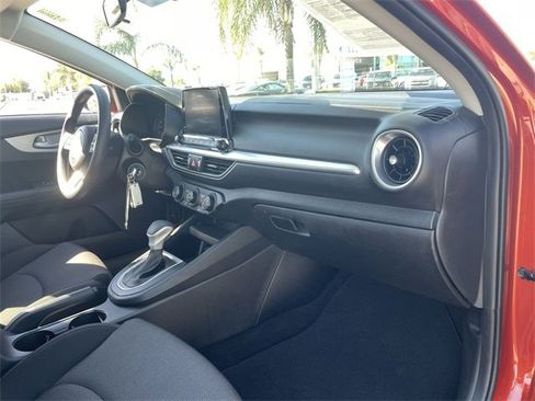Used 2023 Kia Forte LXS image 26