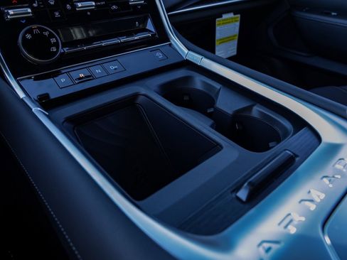 New 2026 Nissan Armada SL image 32