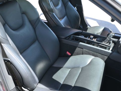 Used 2018 Volvo S90 T5 Momentum w/ Protection Package Premier AWD/4WD image 14