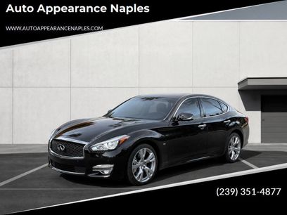 Used 2015 INFINITI Q70 5.6 w/ Deluxe Touring Package