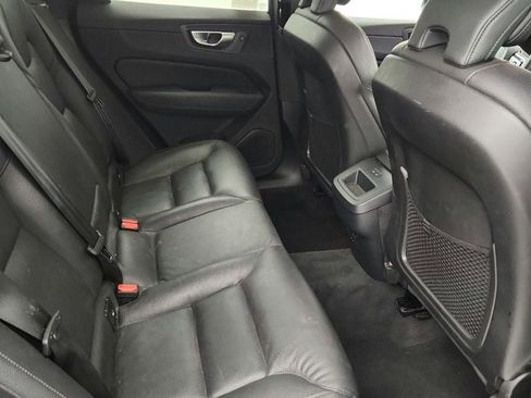 Used 2024 Volvo XC60 B5 Plus w/ Climate Package image 23