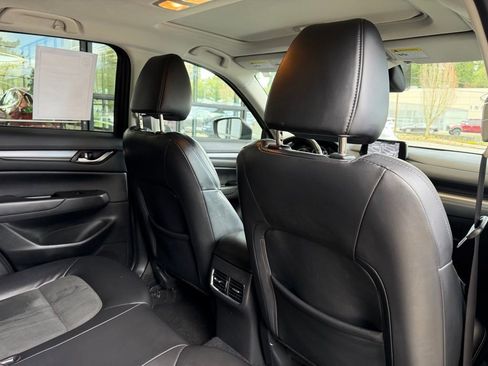 Used 2018 MAZDA CX-5 Touring w/ Preferred Equipment Package image 31