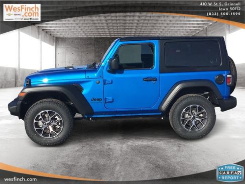 Used 2025 Jeep Wrangler Sport AWD/4WD image 8