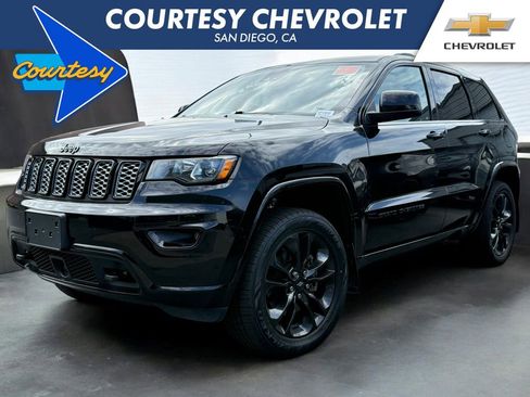 Used 2021 Jeep Grand Cherokee Altitude AWD/4WD image 1