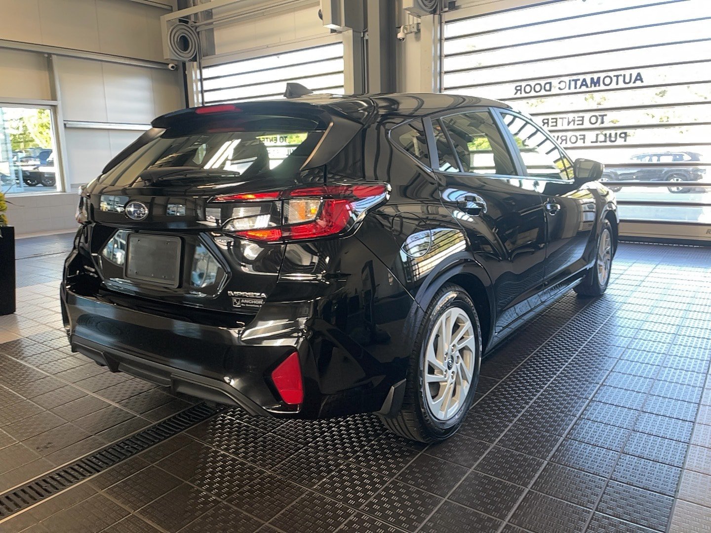 Used 2024 Subaru Impreza 2.0i AWD/4WD image 10
