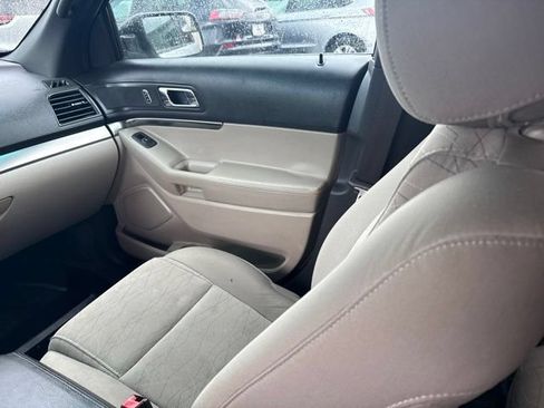 Used 2014 Ford Explorer 4WD image 16