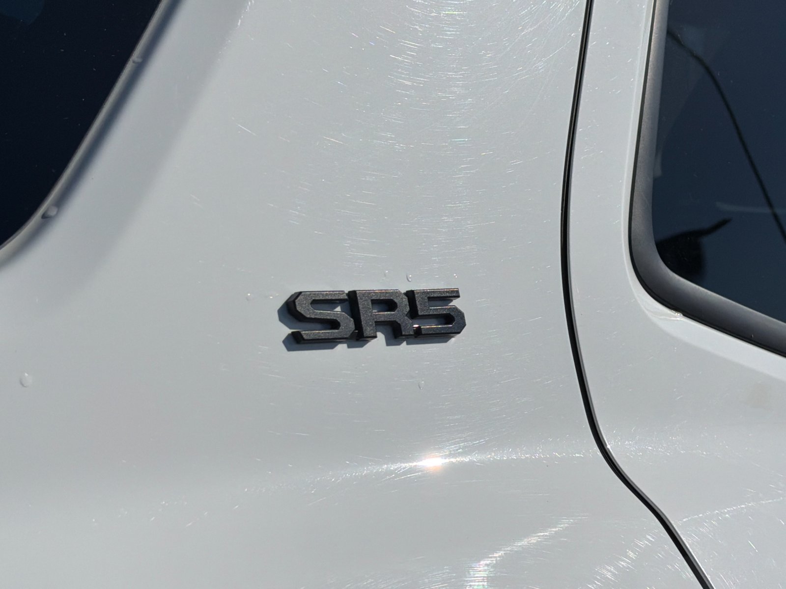 Used 2025 Toyota 4Runner SR5 AWD/4WD image 37