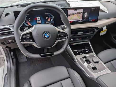 Used 2026 BMW 330i Sedan w/ Premium Package RWD image 3