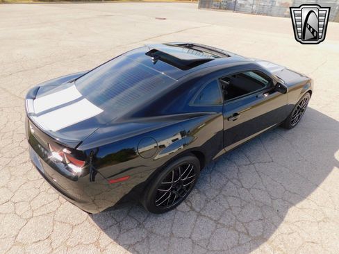 Used 2011 Chevrolet Camaro SS w/ RS Package image 7