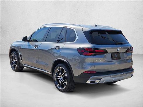 Used 2026 BMW X5 sDrive40i w/ Climate Comfort Package RWD image 9