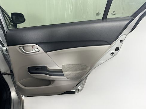 Used 2013 Honda Civic LX image 27