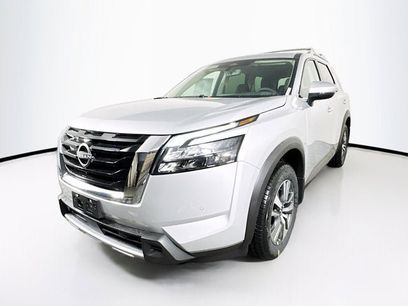 New 2025 Nissan Pathfinder SL