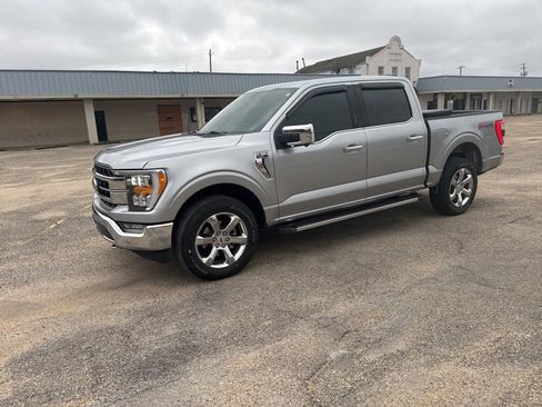 Used 2021 Ford F150 Lariat image 8