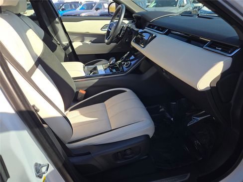 Used 2021 Land Rover Range Rover Velar R-Dynamic S image 7