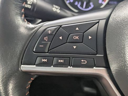 Used 2024 Nissan Sentra SR FWD image 13