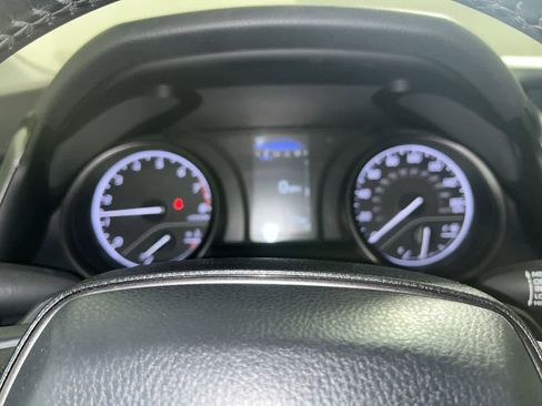 Used 2024 Toyota Camry SE image 17