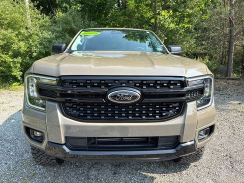 Used 2025 Ford Ranger XLT w/ Black Appearance Package AWD/4WD image 2