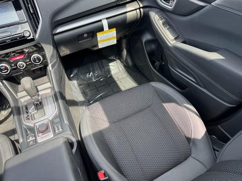 Used 2024 Subaru Forester Premium AWD/4WD image 15