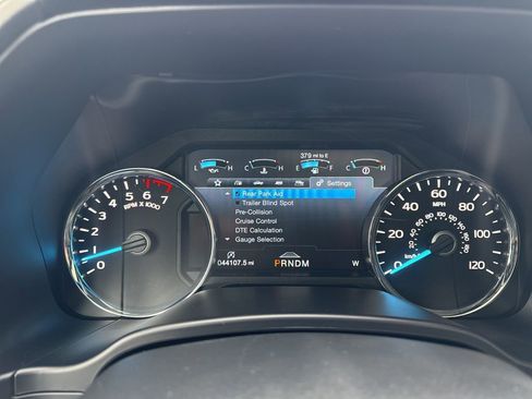 Used 2020 Ford F150 Platinum w/ Equipment Group 701A Luxury image 39